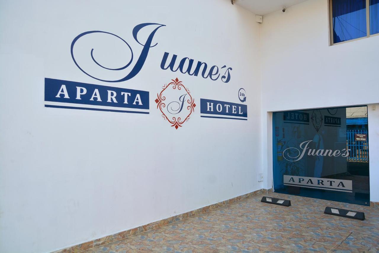 Apartahotel Juane'S Cali Zewnętrze zdjęcie